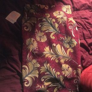 Skirt with tag still on